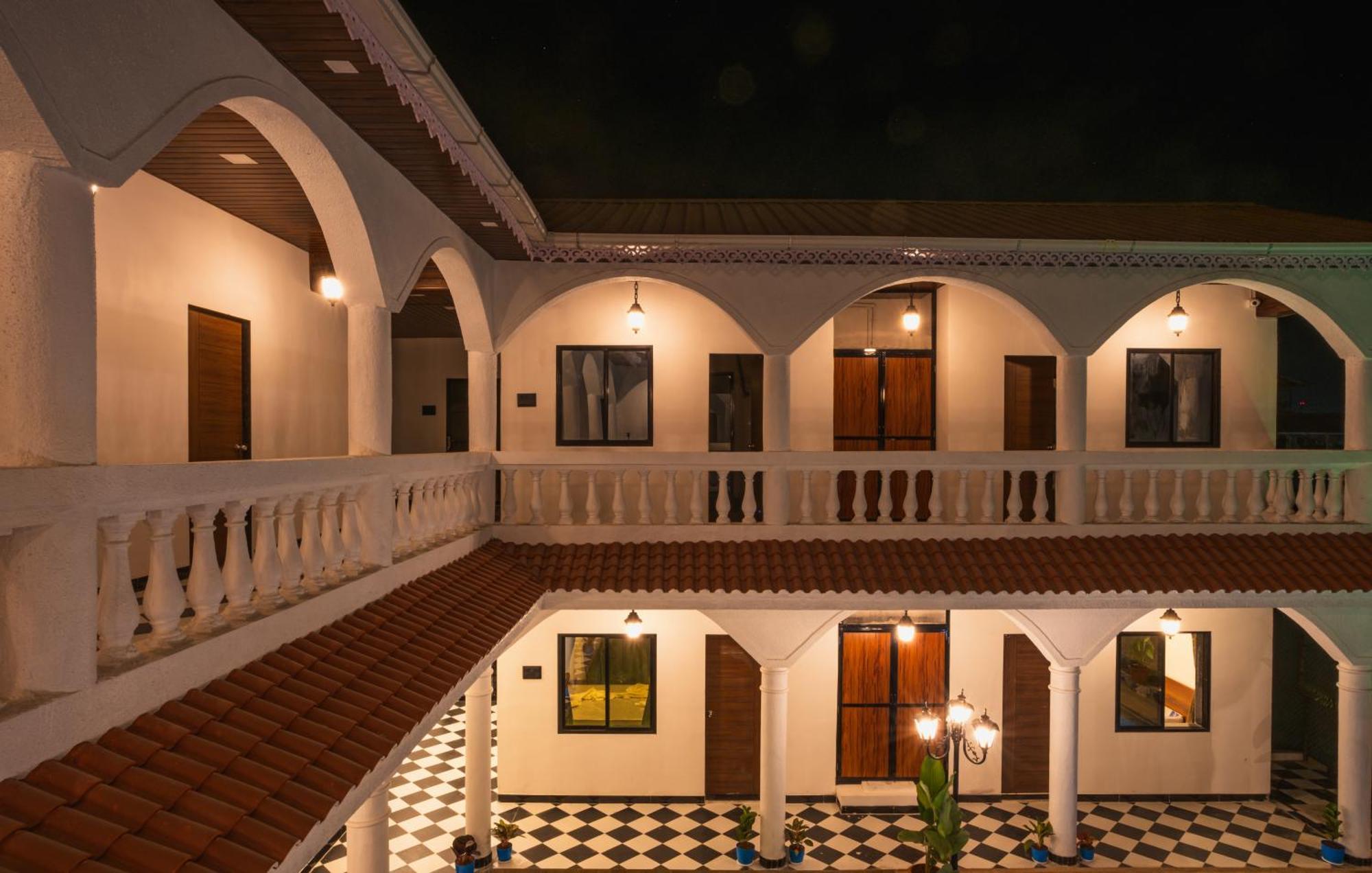 Sapphire Mansion Hotel Alībāg Ngoại thất bức ảnh