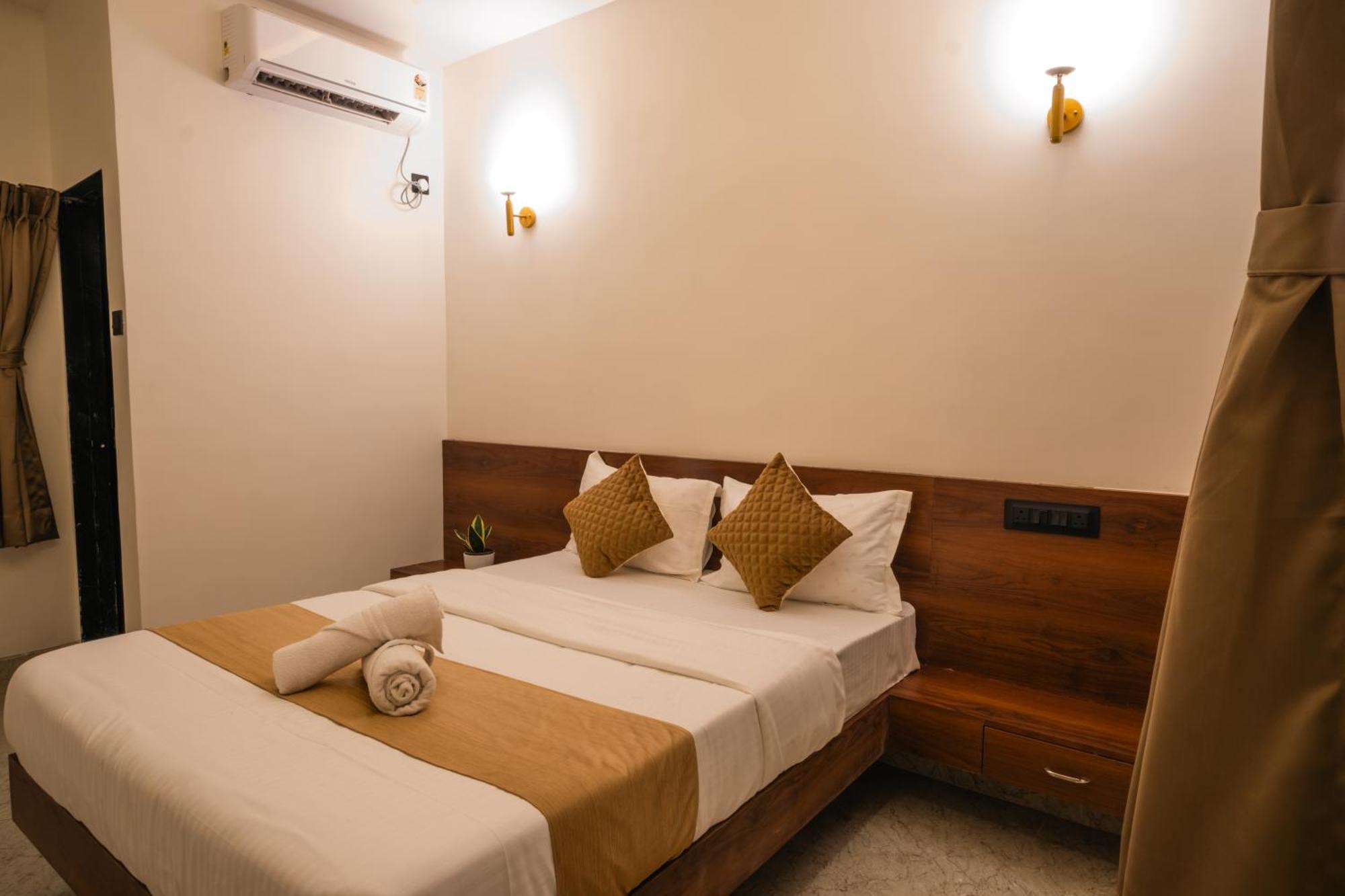 Sapphire Mansion Hotel Alībāg Ngoại thất bức ảnh