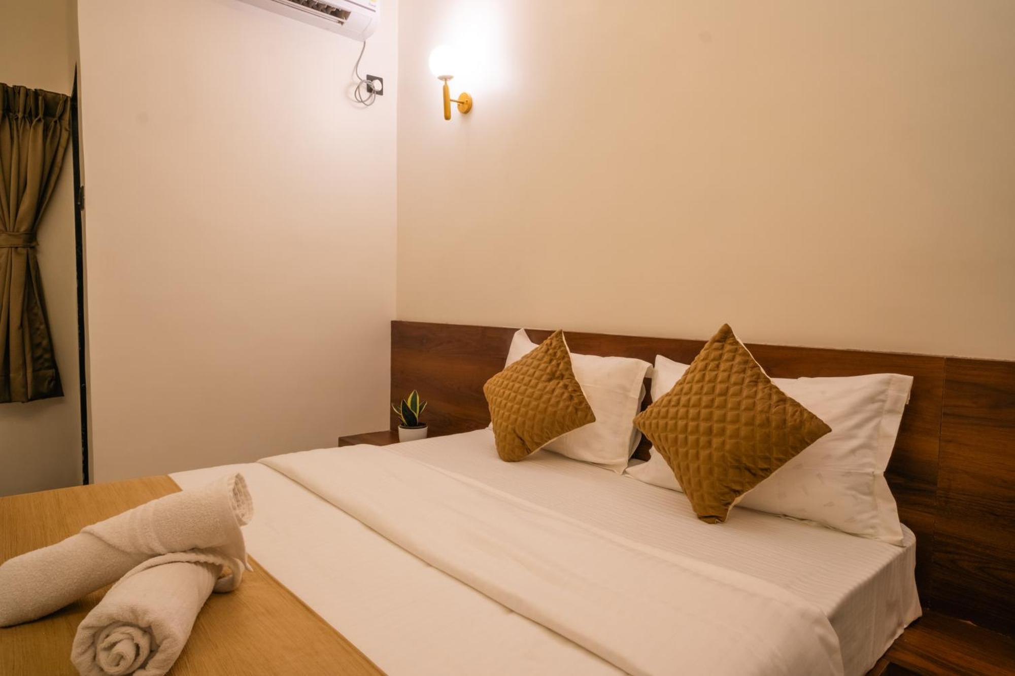Sapphire Mansion Hotel Alībāg Ngoại thất bức ảnh
